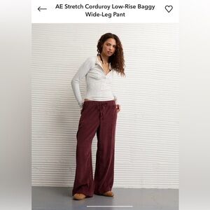 American Eagle Stretch Corduroy Low-Rise Baggy Wide-Leg Pant